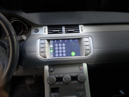 Εγκατάσταση Apple Carplay/Android Auto, Rear view Camera σε Range Rover Evoque 2016.