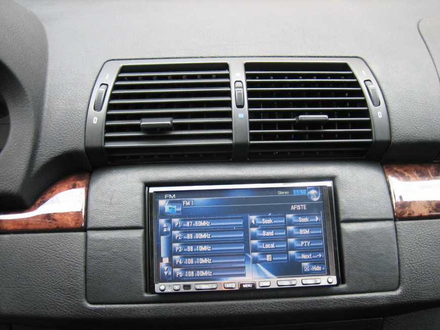 Εγκατάσταση Car Cinema & Navigation Pioneer AVIC-HD1BT σε BMW X5 4.4.