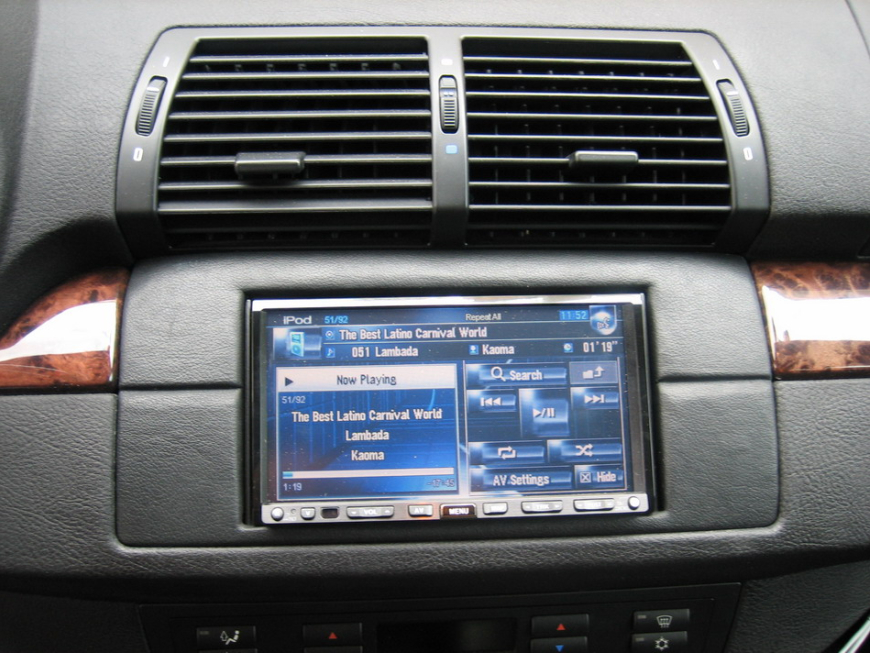 Εγκατάσταση Car Cinema & Navigation Pioneer AVIC-HD1BT σε BMW X5 4.4.