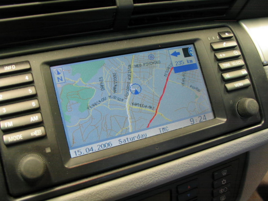 Εγκατάσταση Car Cinema συστήματος Eton με PlayStation σε BMW X5 4.4.