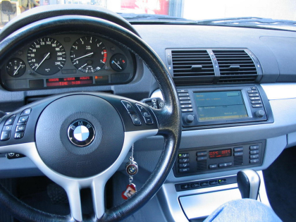 Εγκατάσταση Car Cinema συστήματος Eton με PlayStation σε BMW X5 4.4.