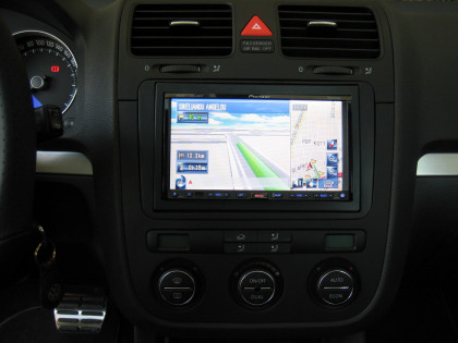Εγκατάσταση Car Cinema Navigation Pioneer AVIC-HD1BT σε Volkswagen Golf GTI