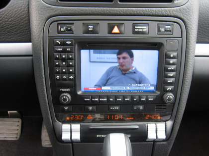 ΕγκατάστασηPorsche Cayenne 2006. Car Cinema Pioneer-Eton.