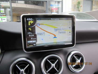 Εγκατάσταση Car Cinema & Navigation με Stagemotion σε Mercedes A-Class Glass 180 W176.