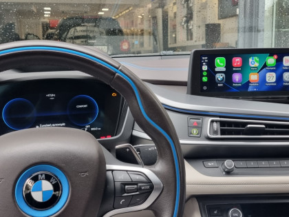Εγκατάσταση Ασύρματου CarPlay & Android Auto σε BMW i8 με Διατήρηση Εργοστασιακών Λειτουργιών