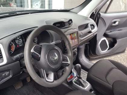 Jeep Renegade 2022 – Αντικατάσταση Εργοστασιακής Πηγής με Οθόνη Digital IQ