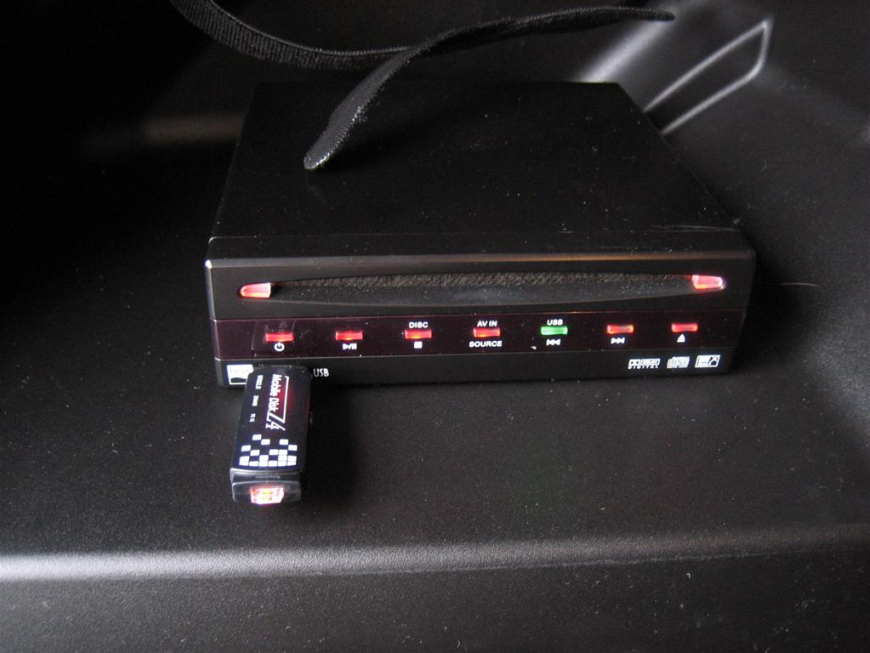 Εγκατάσταση Car Cinema σε Mercedes ML 350 μοντέλο 2006.