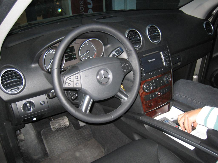 Εγκατάσταση Car Cinema σε Mercedes ML 350 μοντέλο 2006.