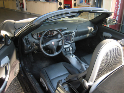 Εγκατάσταση Car Cinema Kenwood DDX-6029 σε Porsche Boxter.