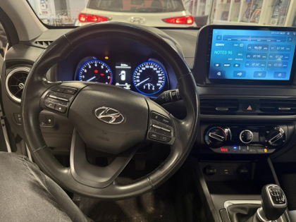 Εγκατάσταση ΟΕΜ οθόνης LM Digital σε Hyundai KONA