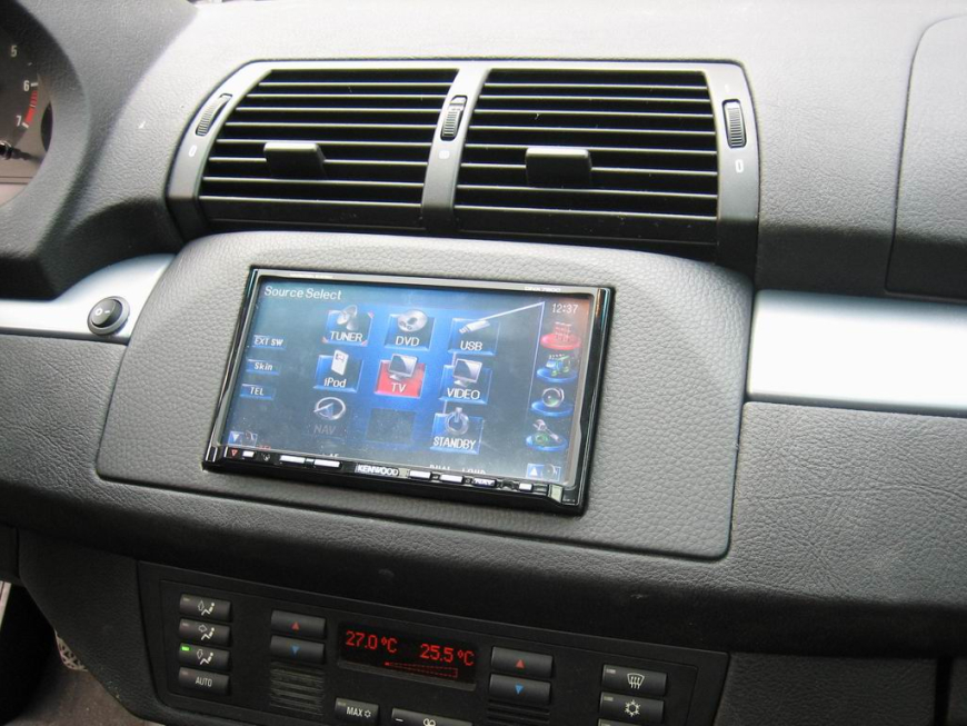 Εγκατάσταση Car Multimedia & Navigation Kenwood DNX7200 σε BMW X5.