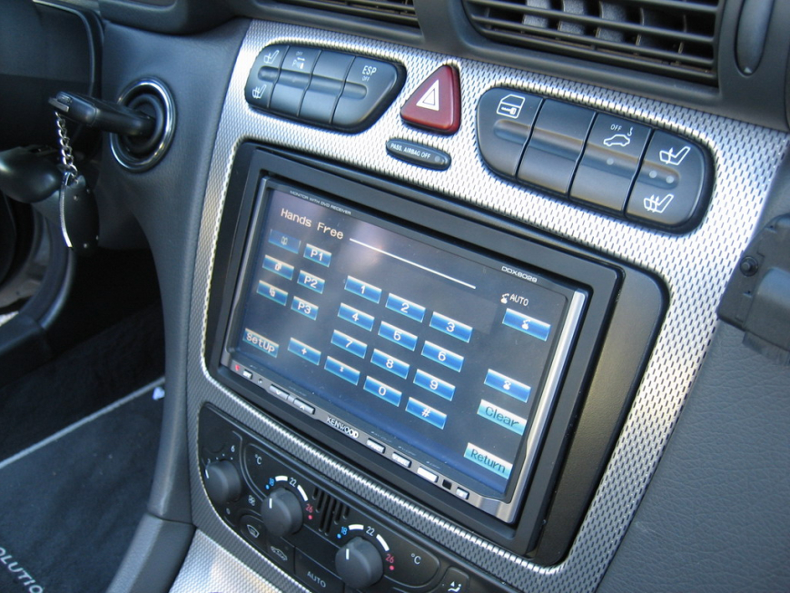 Εγκατάσταση Car Cinema & Navigation Kenwood DDX-6029 σε Mercedes C230 Sao.