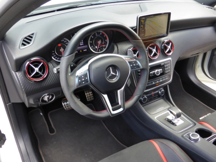 Εγκατάσταση Navigation 9” σε Mercedes A-Class W176 AMG Turbo (2015).