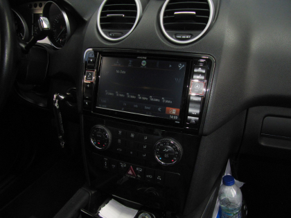 Εγκατάσταση Alpine Style με X800D-ML σε Mercedes ML 350.