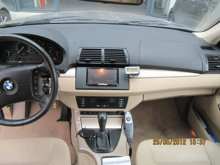 Εγκατάσταση Pioneer AVH-8400BT σε BMW X5.
