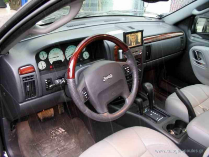 Εγκατάσταση Car Cinema Pioneer AVH-P6500DVD σε Jeep Grand Cherokee.