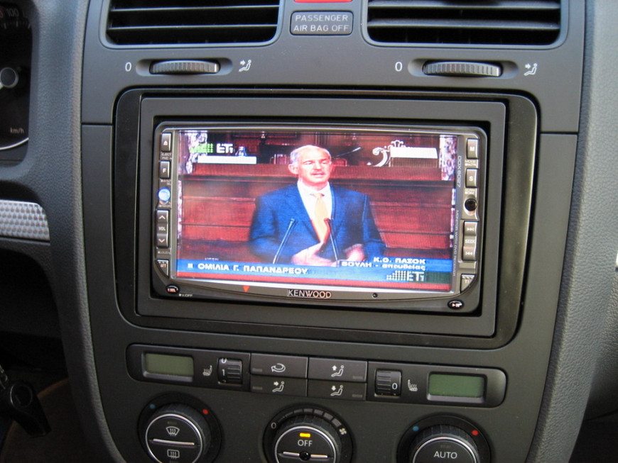 Εγκατάσταση Car Cinema Kenwood DDX-6027 με Parking Sensor σε Volkswagen Golf R32