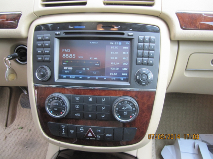 Εγκατάσταση Multimedia & Navigation LM σε Mercedes R-class.