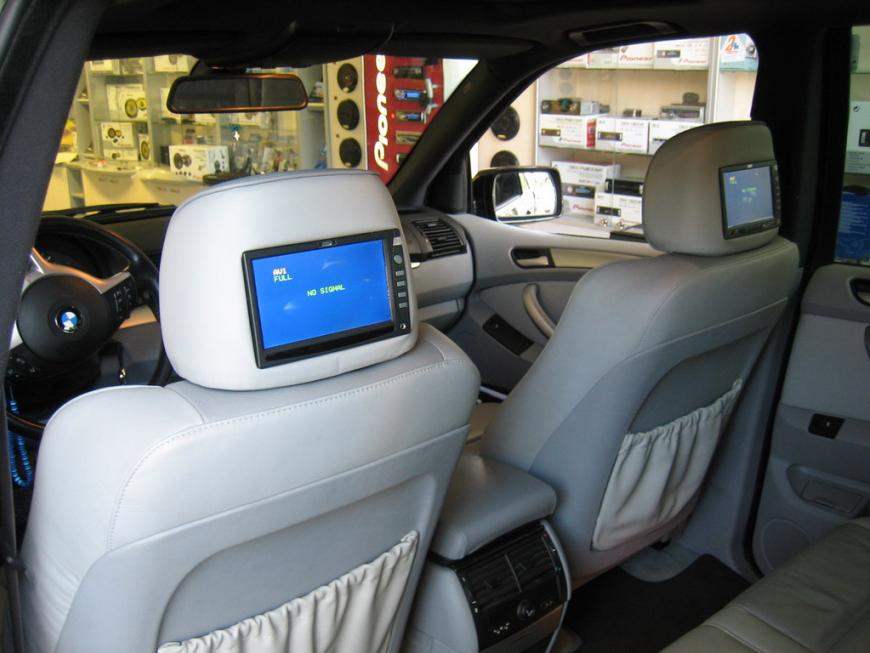 Εγκατάσταση Car Cinema συστήματος Eton με PlayStation 2 σε BMW X5 4.4.