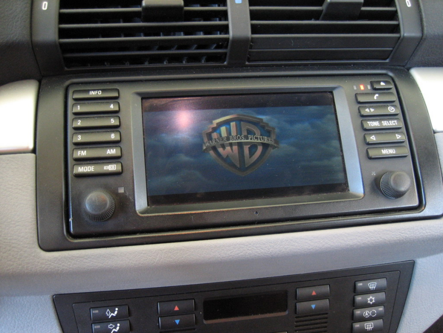 Εγκατάσταση Car Cinema συστήματος Eton με PlayStation 2 σε BMW X5 4.4.