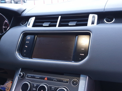 Εγκατάσταση Apple Carplay/Android Auto & Rear view Camera σε Range Rover Evoque 2018.