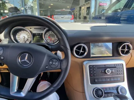 Εγκατάσταση CarPlay/Android Auto και μετατροπή Οθόνης σε Touch Screen σε Mercedes AMG SLS.