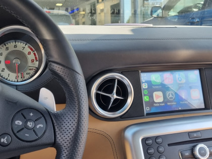 Εγκατάσταση CarPlay/Android Auto και μετατροπή Οθόνης σε Touch Screen σε Mercedes AMG SLS.