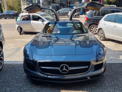 Εγκατάσταση CarPlay/Android Auto και μετατροπή Οθόνης σε Touch Screen σε Mercedes AMG SLS.