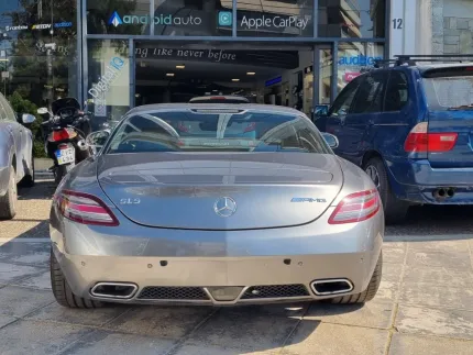 Εγκατάσταση CarPlay/Android Auto και μετατροπή Οθόνης σε Touch Screen σε Mercedes AMG SLS.