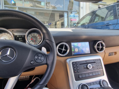Εγκατάσταση CarPlay/Android Auto και μετατροπή Οθόνης σε Touch Screen σε Mercedes AMG SLS.