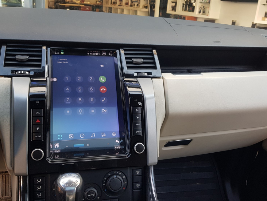 Εγκατάσταση Multimedia Bizzar Tesla Style σε Range Rover Sport.