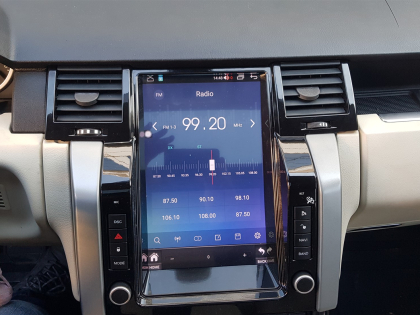 Εγκατάσταση Multimedia Bizzar Tesla Style σε Range Rover Sport.