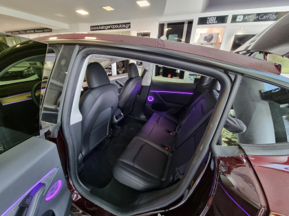 Εγκατάσταση ambient lights σε Tesla Y