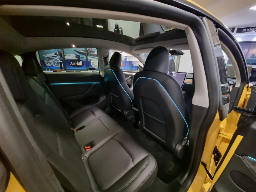 Εγκατάσταση ambient lights σε Tesla Y