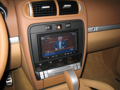 Εγκατάσταση Car Cinema Navigation Kenwood DNX7200 σε Porsche Cayenne.