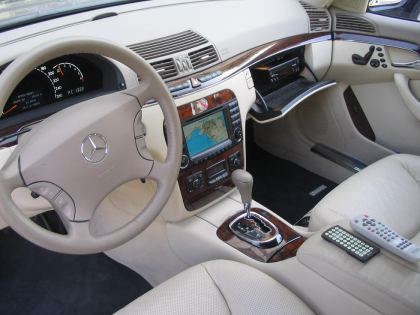 Εγκατάσταση TV-Tuner & DVD Player σε  Mercedes S-350.