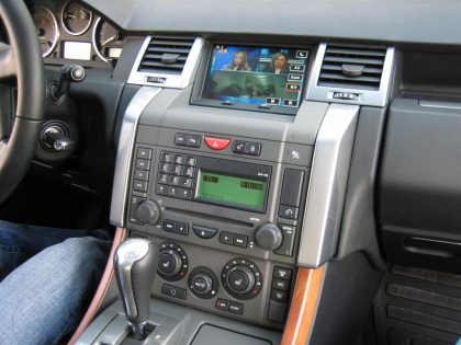 Εγκατάσταση TV Tuner και unlock της εργοστασιακής οθόνης σε Range Rover Super Charged Sport,