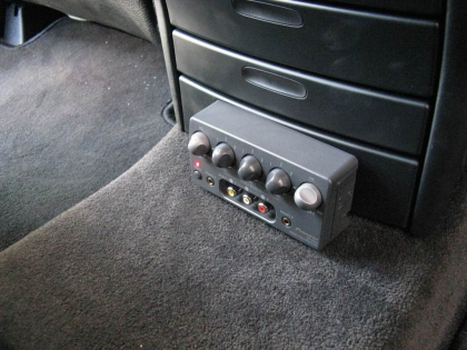 Εγκατάσταση TV Tuner και Unlock της εργοστασιακής οθόνης σε Porsche Cayenne