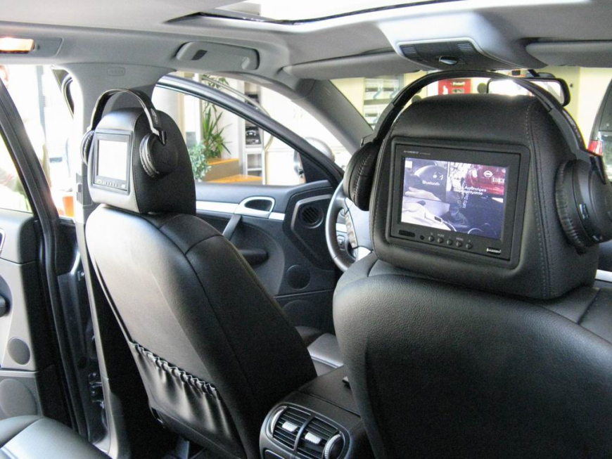 Εγκατάσταση TV Tuner και Unlock της εργοστασιακής οθόνης σε Porsche Cayenne