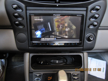 Εγκατάσταση Car Cinema Pioneer AVH-8400BT σε Porsche Boxster 986.