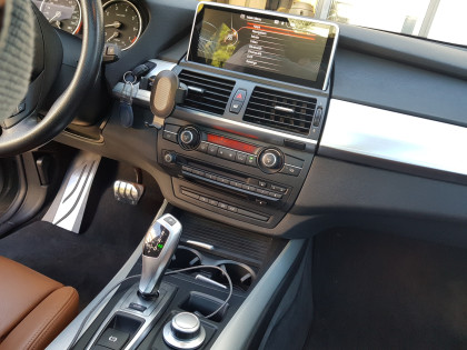 Εγκατάσταση Apple CarPlay, Android και Front & Rear Camera της Alpine σε BMW X5 E70.