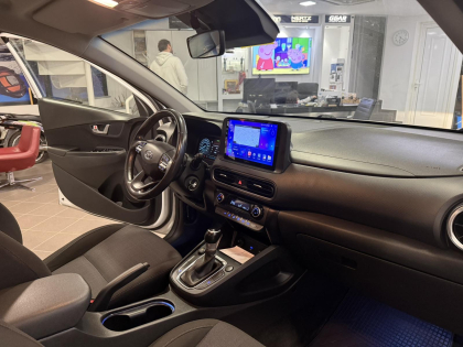 Εγκατάσταση ΟΕΜ οθόνης LM Digital σε Hyundai KONA