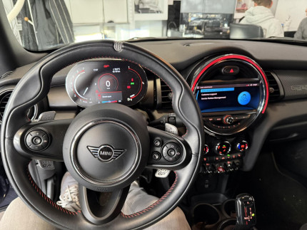 Εγκατάσταση Κάμερας Οπισθοπορείας σε Mini Cooper JCW GP
