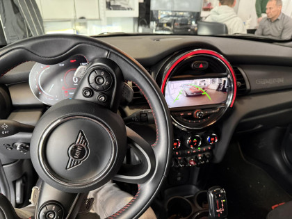 Εγκατάσταση Κάμερας Οπισθοπορείας σε Mini Cooper JCW GP