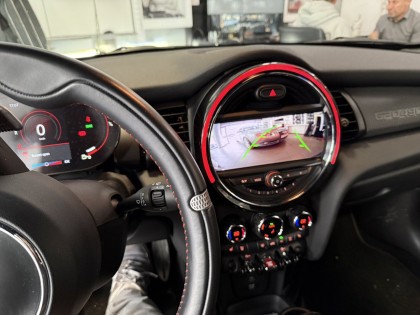 Εγκατάσταση Κάμερας Οπισθοπορείας σε Mini Cooper JCW GP