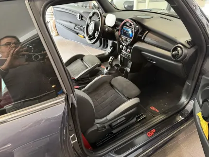 Εγκατάσταση Κάμερας Οπισθοπορείας σε Mini Cooper JCW GP