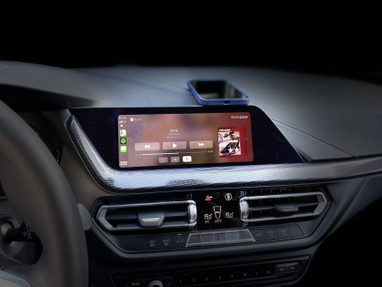 Εγκατάσταση Wireless Apple CarPlay και Android Auto σε BMW F40 2021.